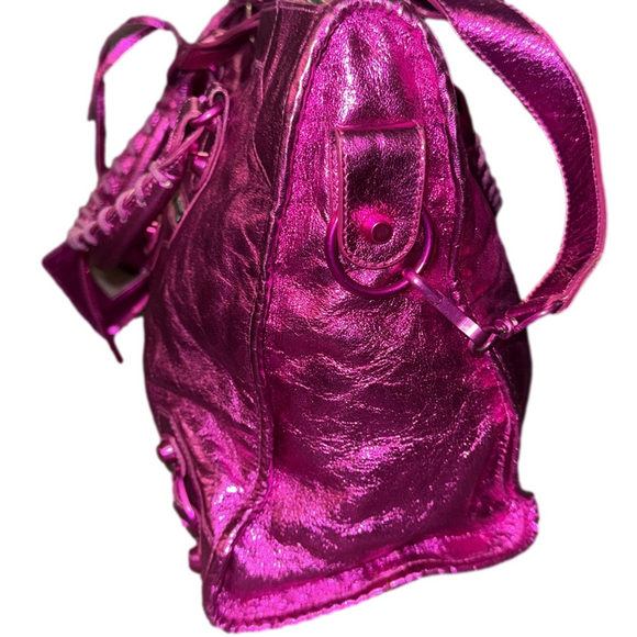 BALENCIAGA Metallic Pink City Handbag - Picture 4 of 10